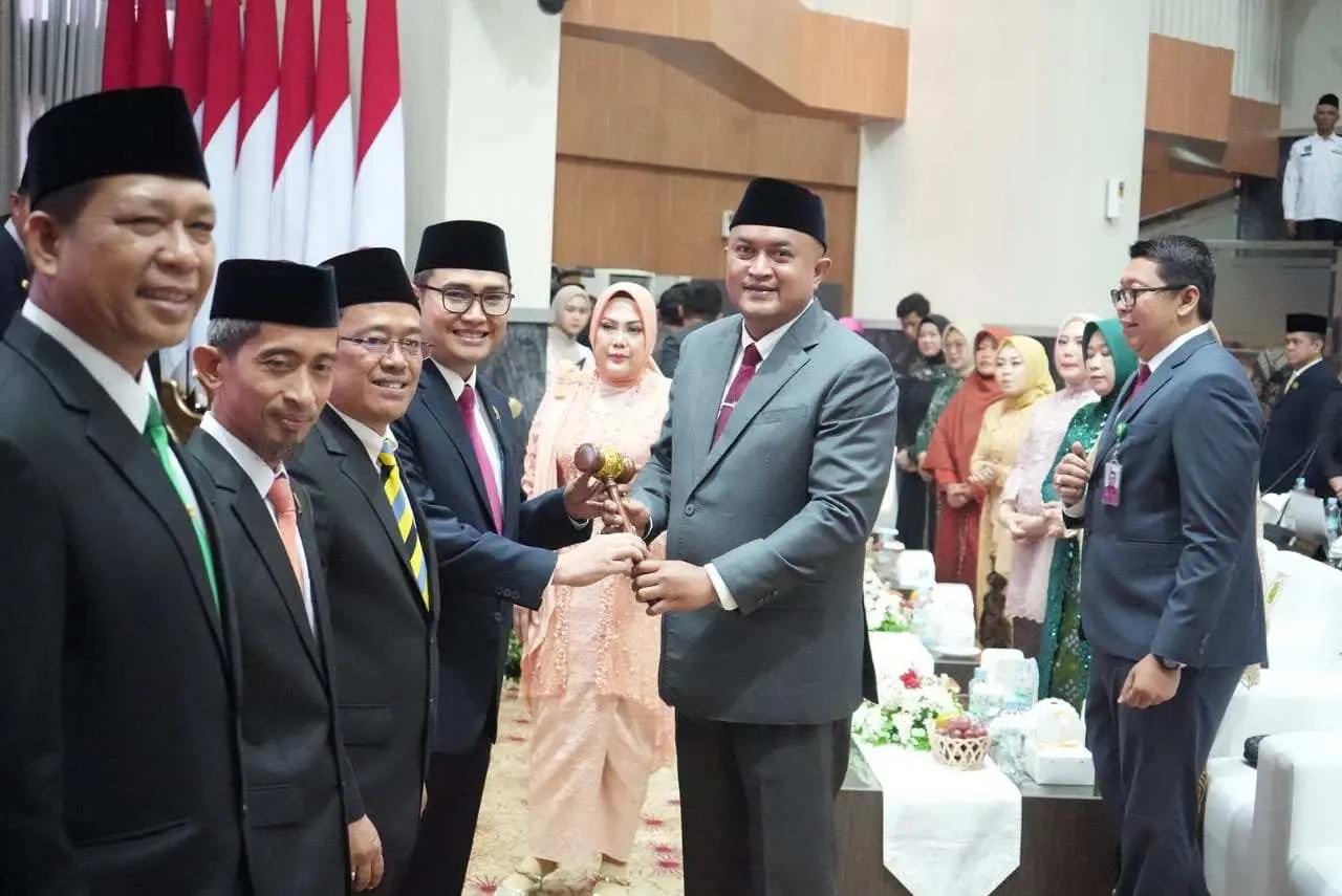 Rapat Paripurna DPRD Kabupaten Bogor Pelantikan dan Pengambilan Sumpah Jabatan Ketua dan Wakil Ketua
