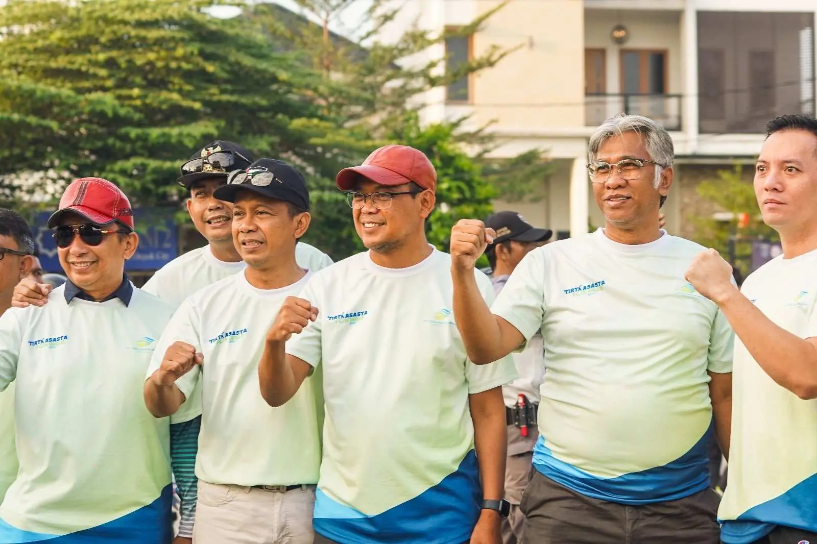 Sambut Hari Pelanggan Tirta Asasta dan Walikota Ingatkan Pentingnya Go Green