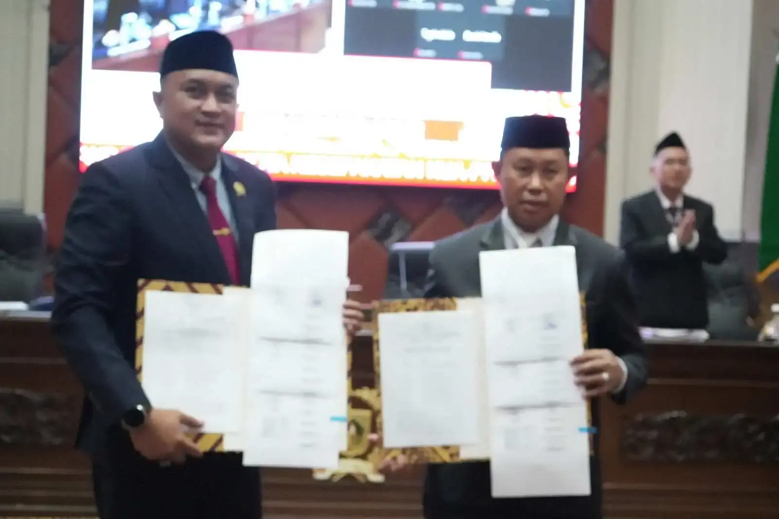 DPRD dan Pemkab Bogor Tandatangani Nota Kesepakatan KUA-PPAS Tahun Anggaran 2025