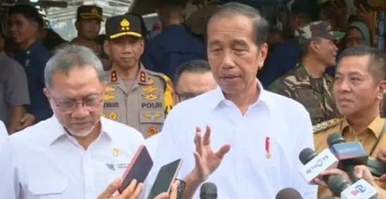 Tinjau Pasar Baru Karawang, Ini Kata Presiden Jokowi 