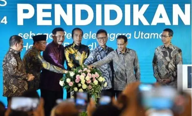 Presiden Resmikan Peluncuran Pendidikan Dokter Spesialis Berbasis RSP-PU