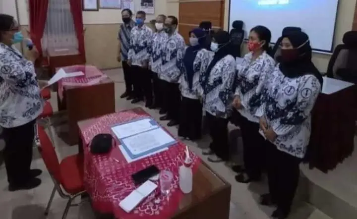 Siap – Siap Berlimpah Keberuntungan Guru PNS dan PPPK Akan Raih Dua Bonus Lebih Dari Pemerintah 