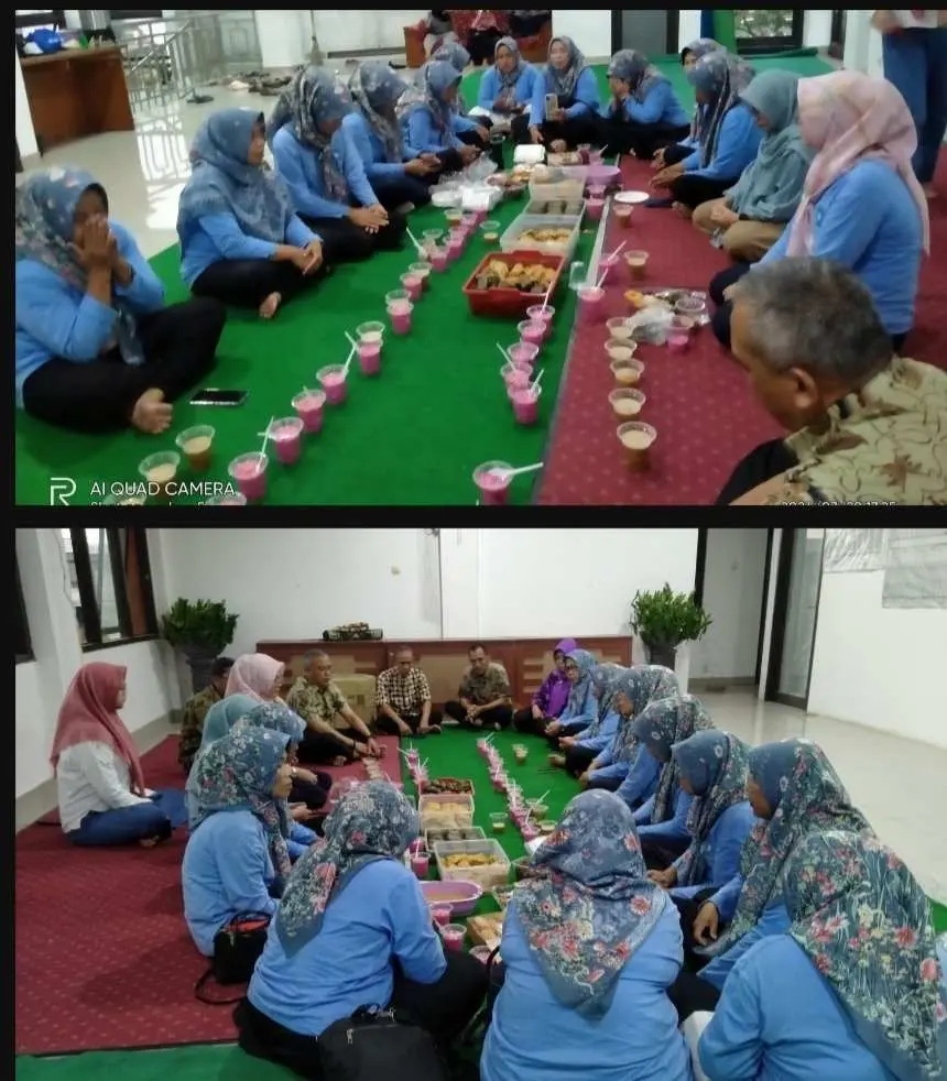 Berbagi Takjil  Dan  Buka Bersama Kelurahan Pakansari