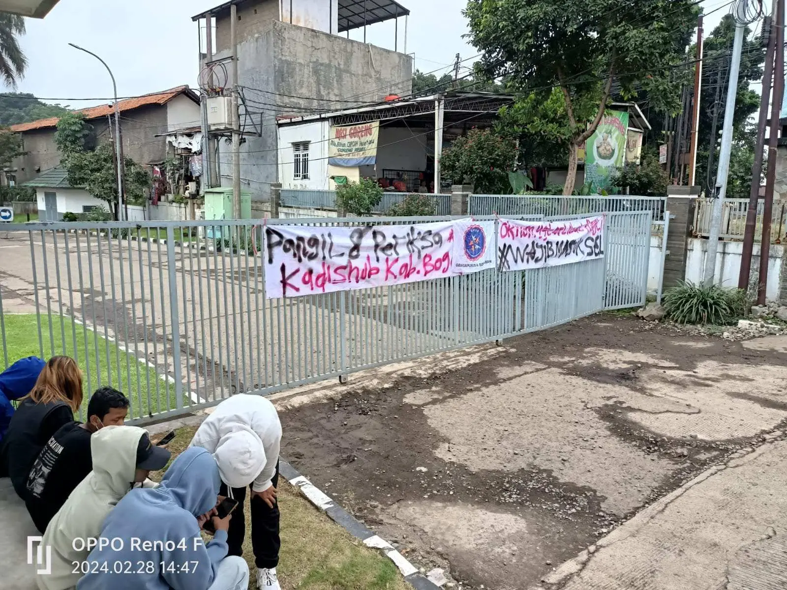 Diduga Ada Korupsi ,GPBR Geruduk Dinas Perhubungan Kabupaten Bogor
