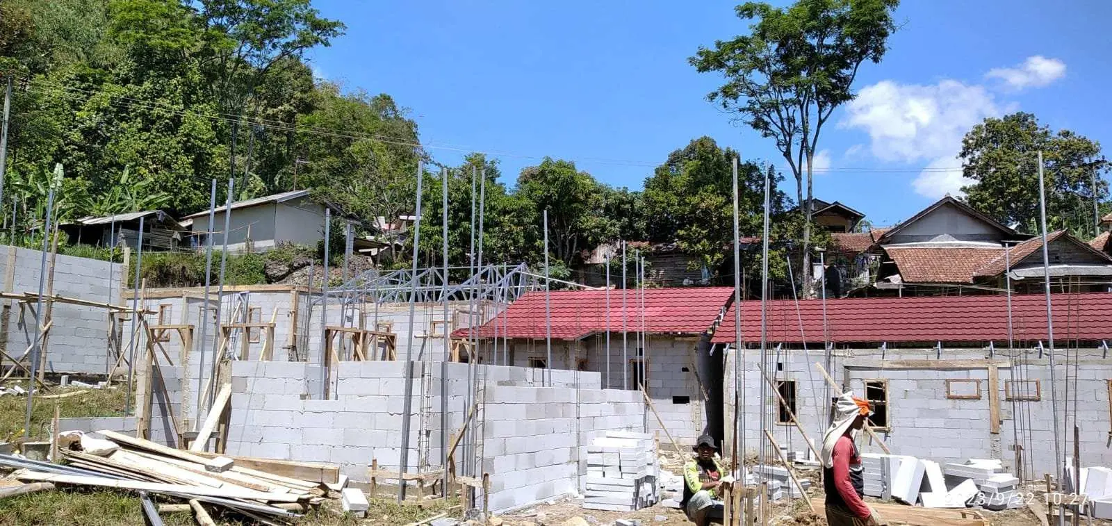 Pembangunan Huntap Malasari Tidak Pakai Baja Ringan ber-SNI, Pengawasan Dinas Terkait Dipertanyakan