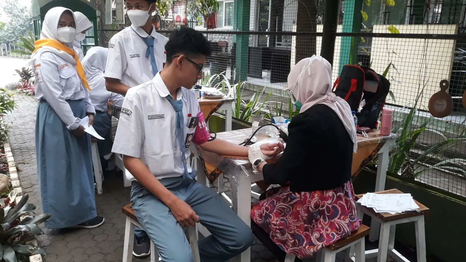 Ratusan Murid dan Guru SMANTIC Diperiksa Kesehatannya