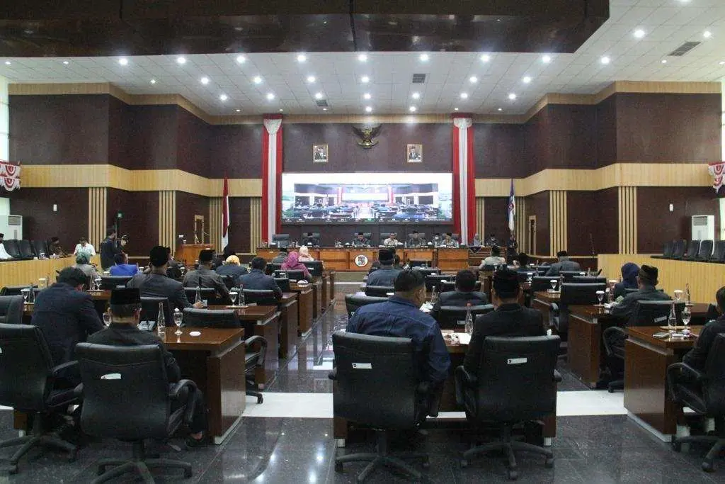 Pemkot Bogor Sahkan Perda Retribusi Perizinan Tertentu