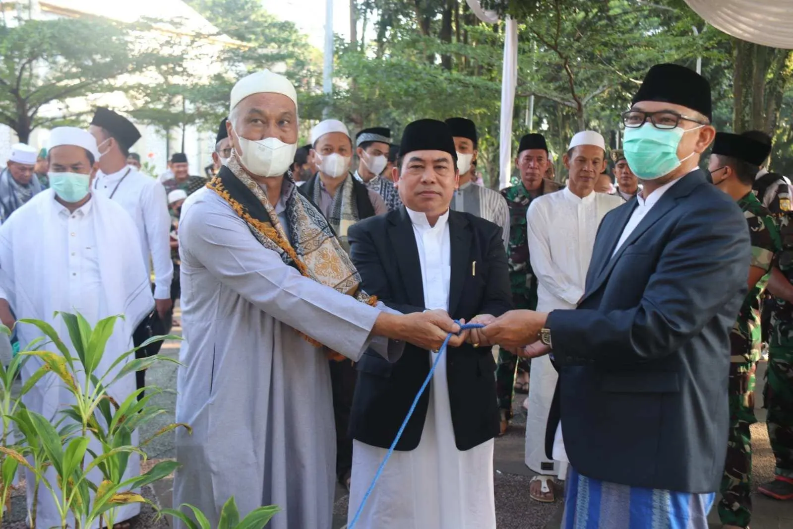 Plt.Bupati Bogor : Masyarakat Jangan Takut Makan Daging Qurban
