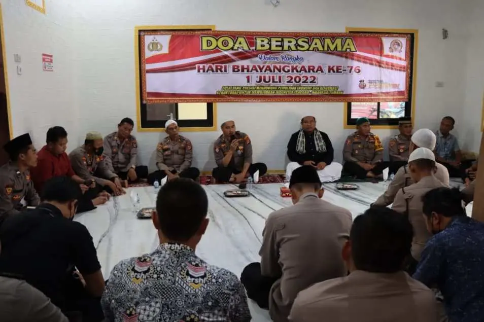 Jelang Hari Bhayangkara Ke-76 Polres Pringsewu Gelar Zikir dan Doa Bersama