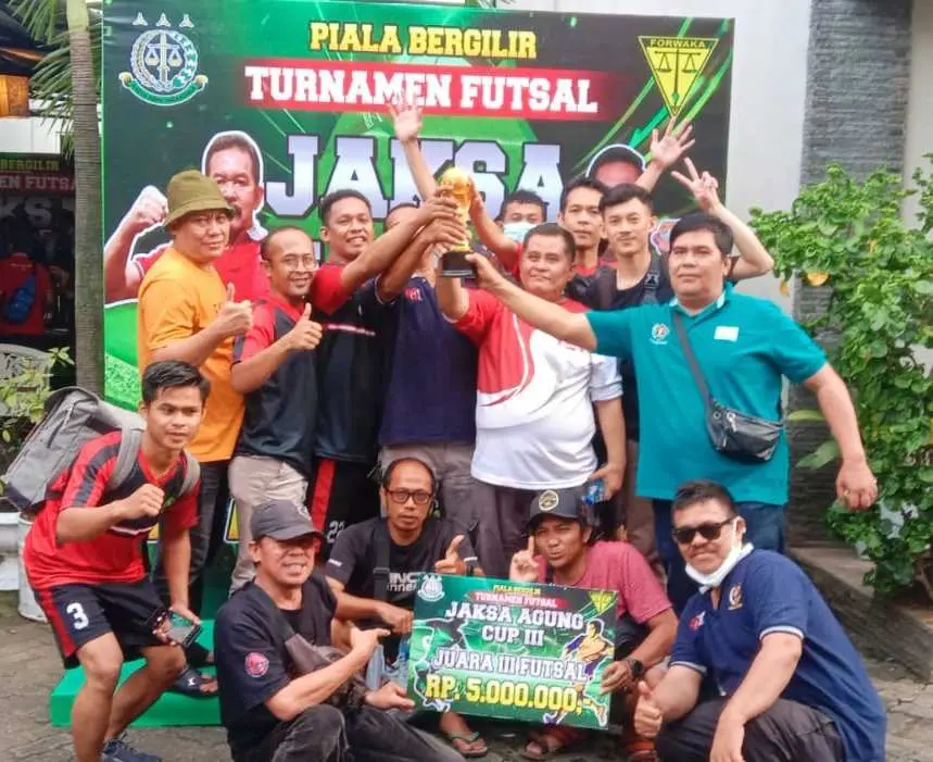 Bravo.! Tim Futsal PSM Kejari Kabupaten Bogor Raih Juara 3 di Turnamen Futsal Jaksa Agung Cup