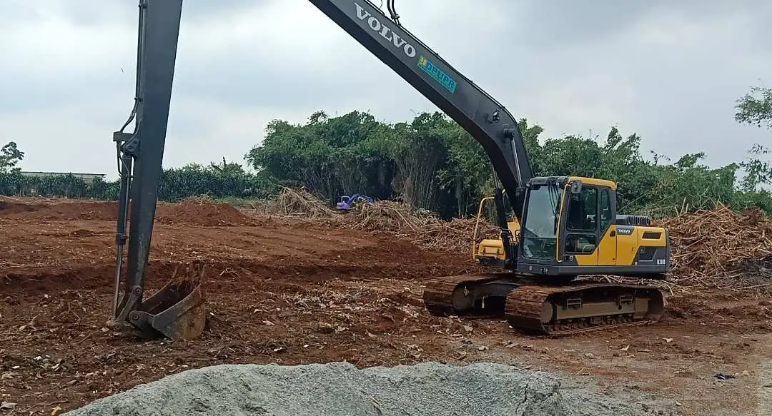 Proyek Tanpa Papan Informasi, Ini Kata Lurah Karadenan