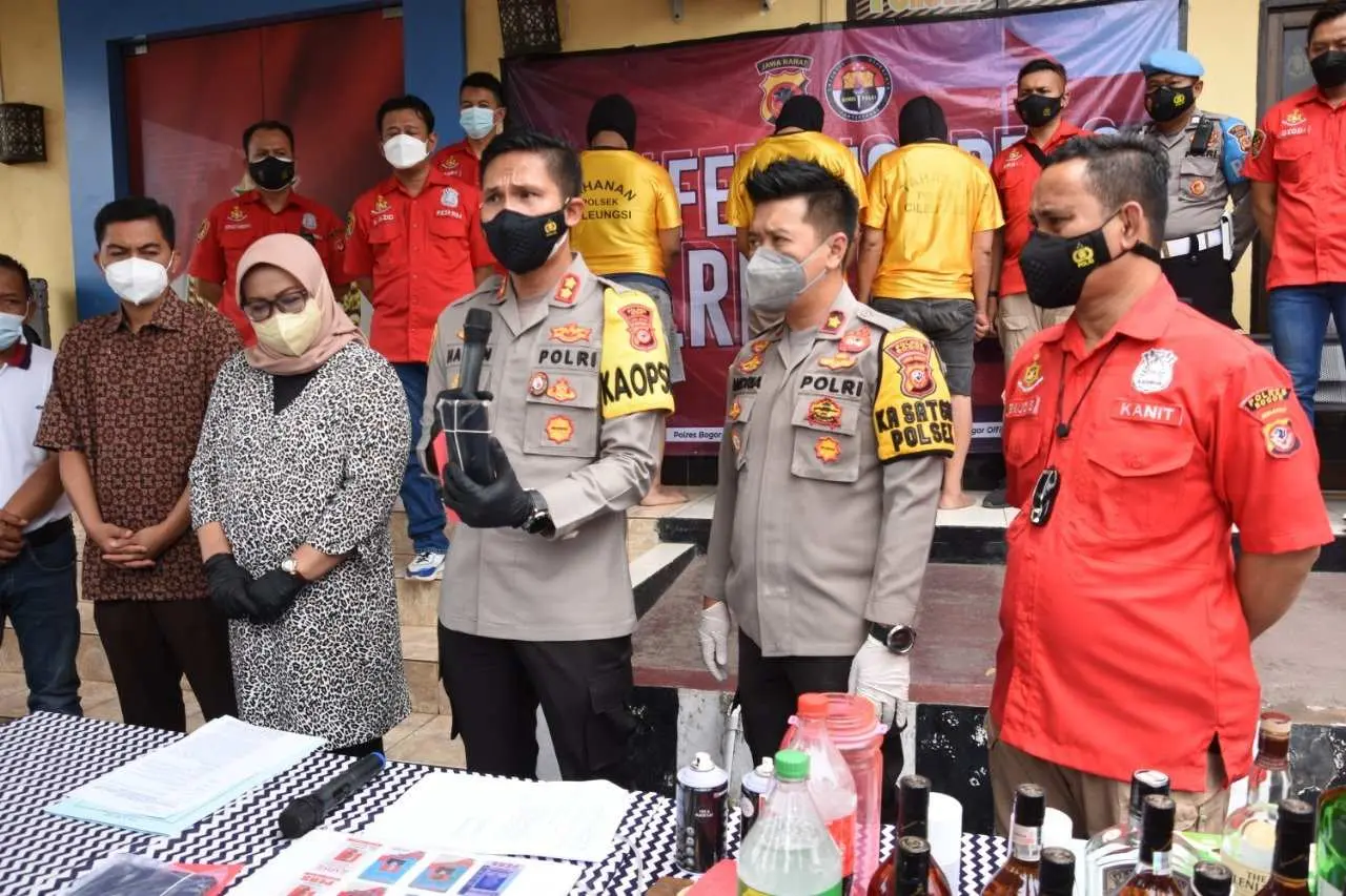 2 Dari 5 Orang Wartawan Gadungan Pelaku Pemerasan ditangkap, 3 Lainnya DPO