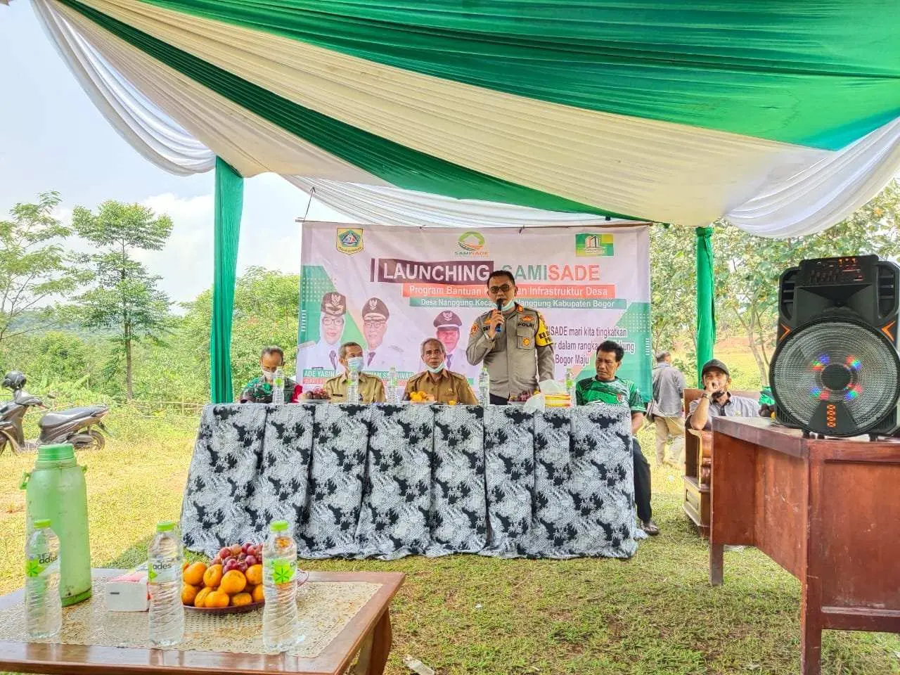 Dengan SAMISADE Jalan Kampung Siranggap-Rancabakti Dibetonisasi