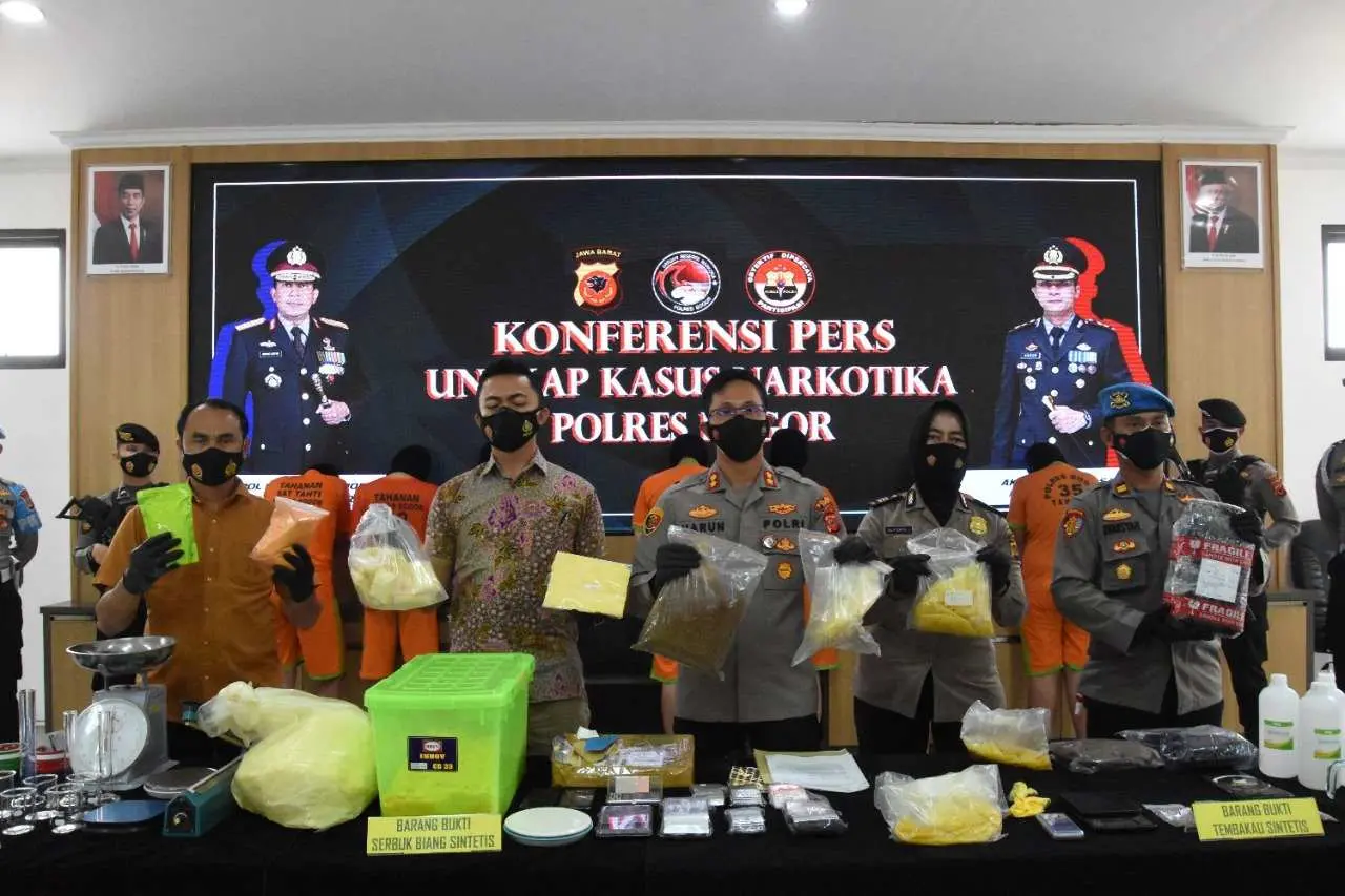 Polres Bogor Bekuk Bandar Narkoba, 7 Tersangka diamankan