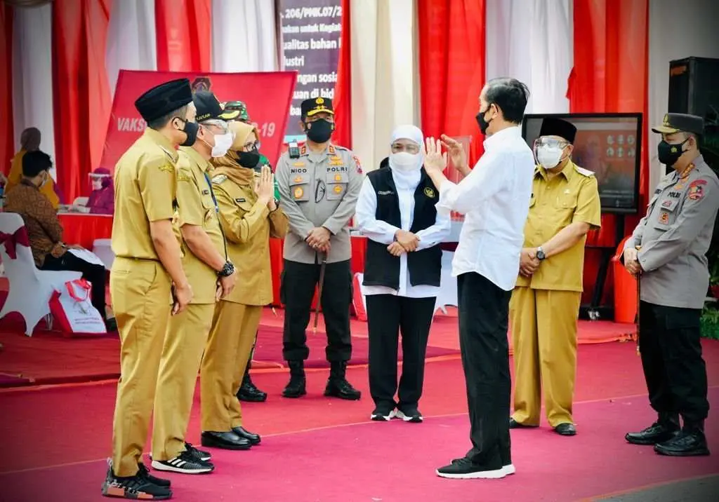 Jokowi Apresiasi Antusiasme Masyarakat Blitar Ikuti Program Vaksinasi