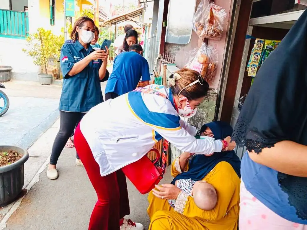 Hut RI ke 76 Fraksi Nasdem Devie Gebyar 3000 Masker