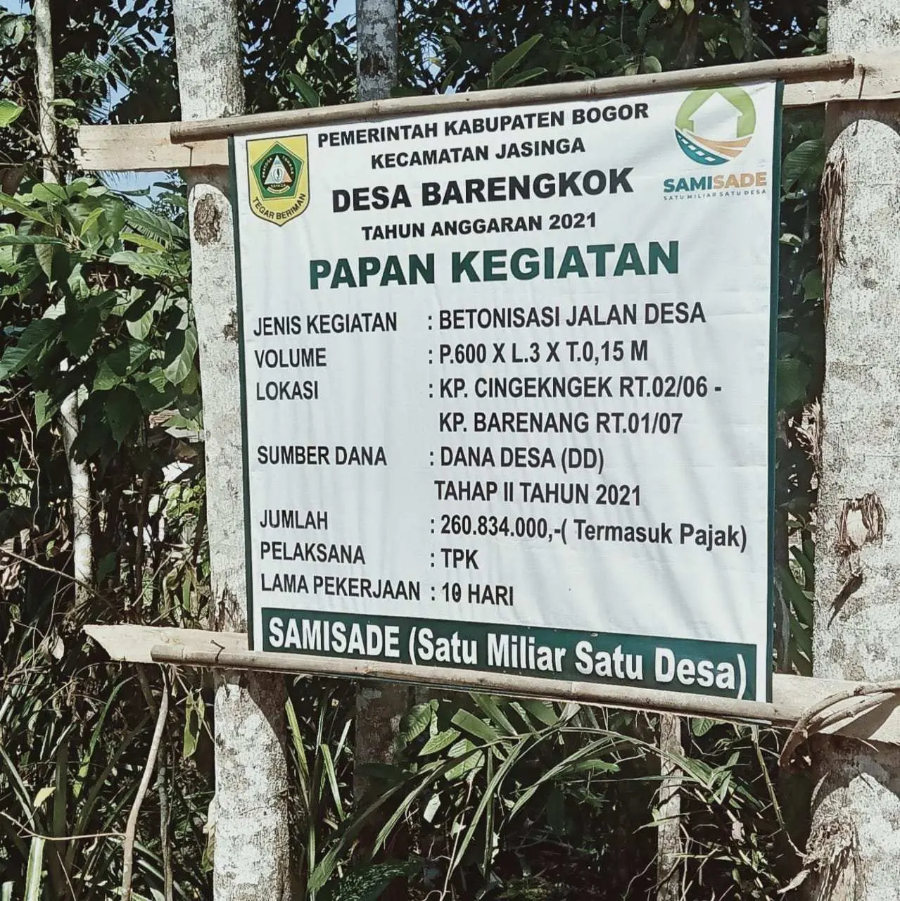 Betonisasi Jalan di Desa Barengkok, Selain Sumber Dananya Membingungkan Juga Diduga Kurangi Volume