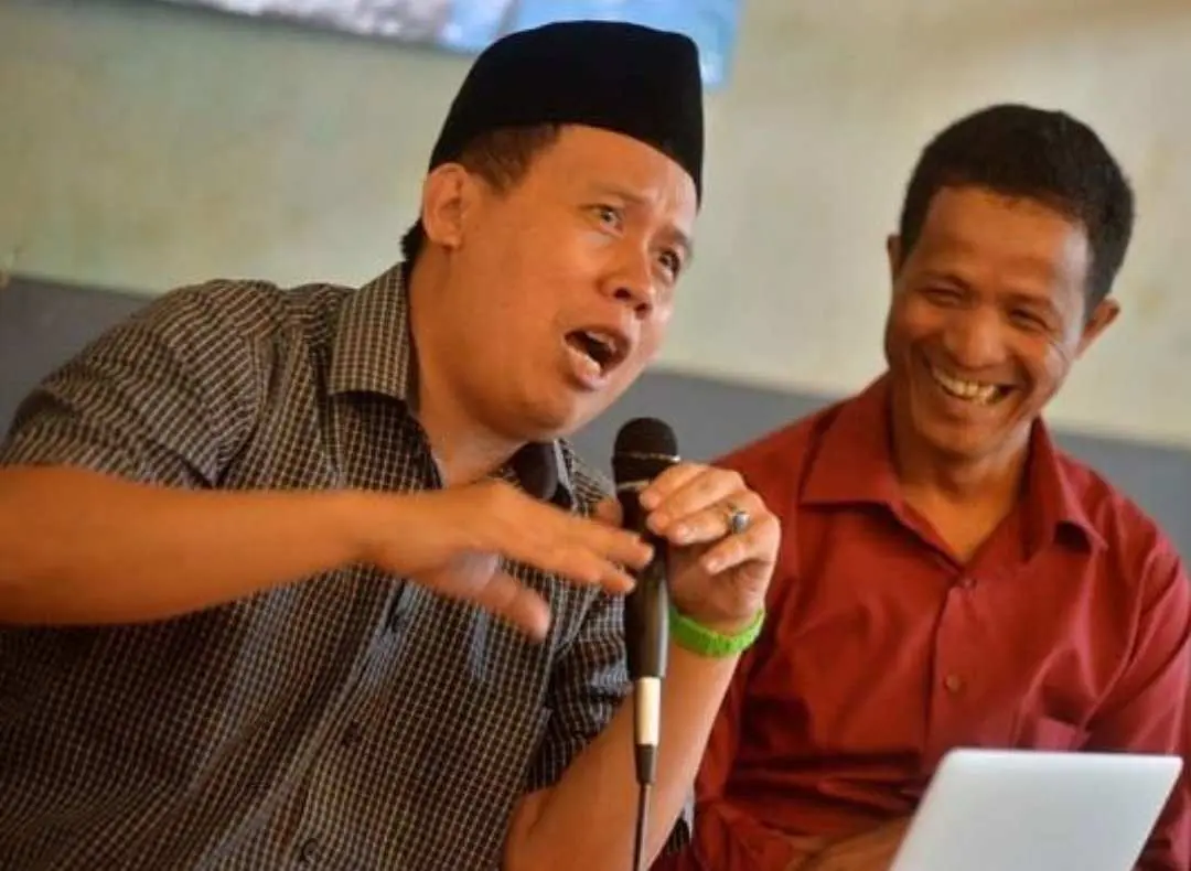 Pak Pratikno berapa sih Ngecat pesawat kepresidenan, 2.1 Milyar atau 45 Milyar ?