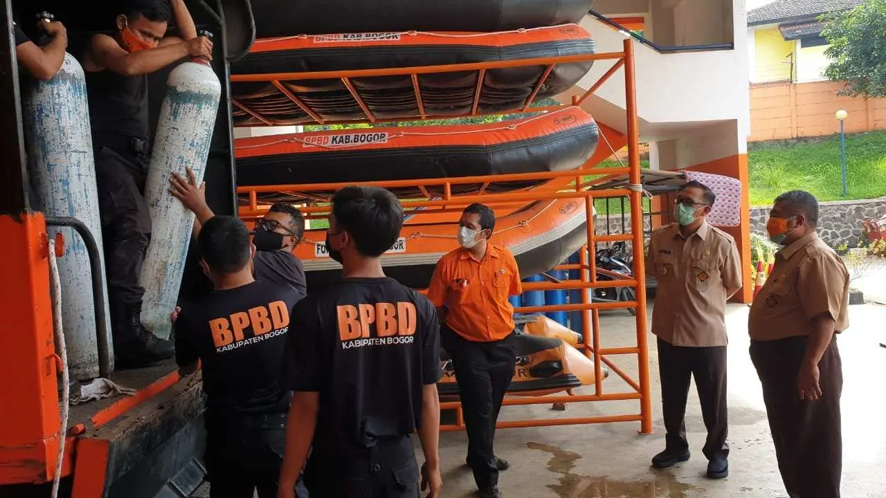 Wabup Bogor : Posko Pengendalian Tabung Oksigen Masih Kekurangan Tabung