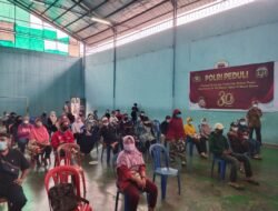 Kapolres Metro Depok Himbau Panitia Vaksin Untuk Mengutamakan Lansia