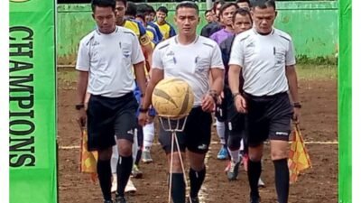 Ketua Komisi 1 DPRD Kabupaten Bogor Hadiri Turnamen Sepak Bola Desa Cipelang