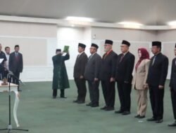 Asmawa Tosepu Lantik Pejabat Dilingkup BPBD Dan Sekertariat DPRD