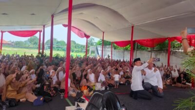 Cawabup Bogor JaroHadiri Maulid Nabi Muhammad Saw di Masjid