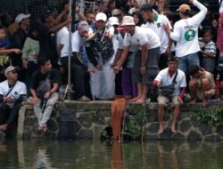 Cabup Bogor Rudy Susmanto Mancing bersama Warga di Desa Pasir Jambu, Vio: Insyallah Menang 80 Persen